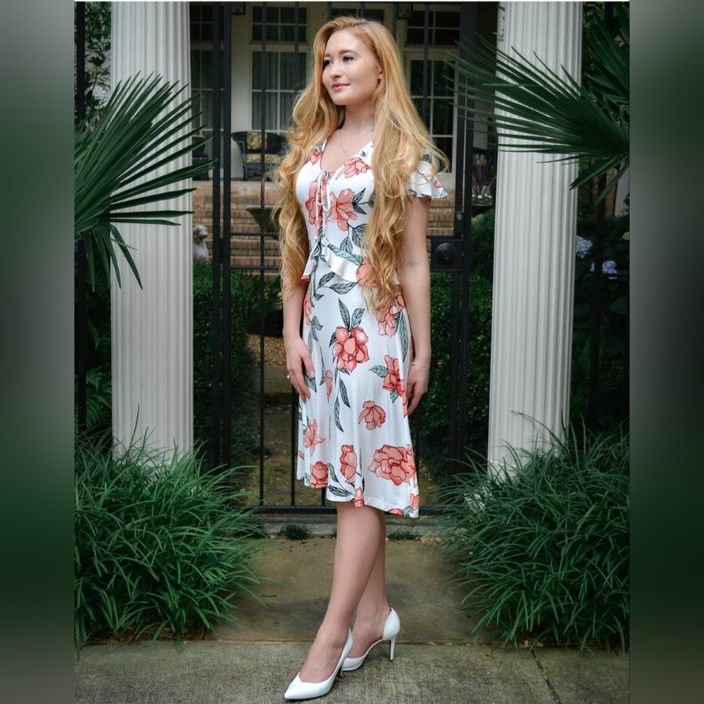 DownEast | Floral White Dress